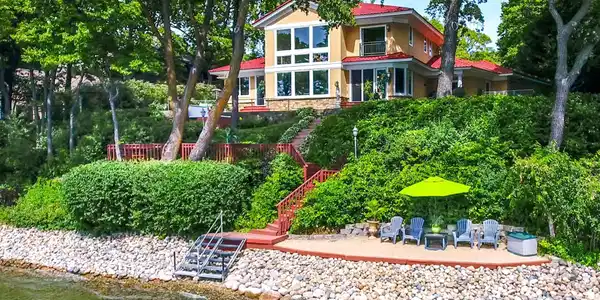 9631 N Shore Drive