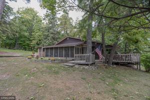 1008 Northern Hawk NW