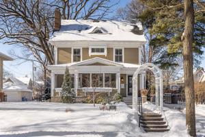 4612 Fremont S