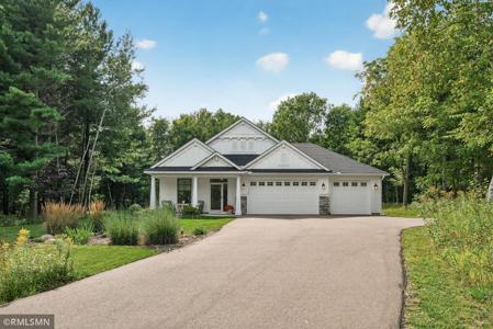 19320 Meadowridge Trail N