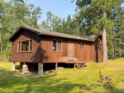 44915 Schoolcraft Trail