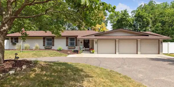 17600 Copperwood