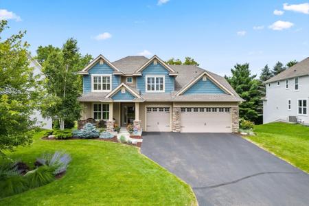 2500 White Pine