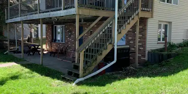 8 Edgewater