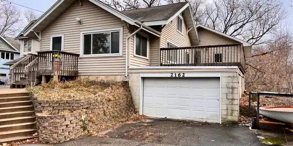 2162 Cardinal