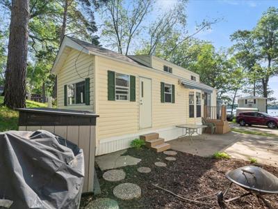 15827 Wilderness Trail