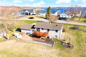 4350 Roberds Lake Trail