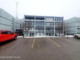 315 Park Lake