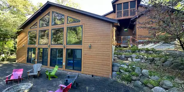 7641 Long Lake Road