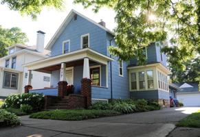 717 Main