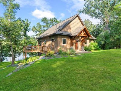 27748 W Twin Lake Drive