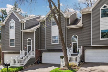 103 Edgewood Court