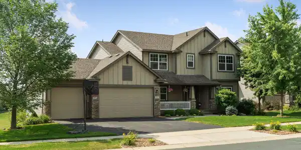 2885 Knollridge NW