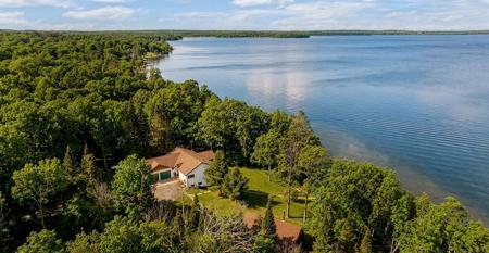 7524 Blue Water Beach Road NW