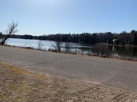 77002 Long Lake Road