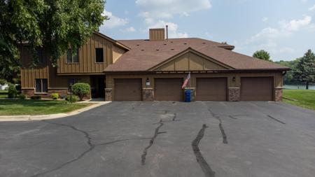 1824 Lakeview SW