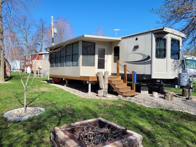 17723 Dahlia Trail