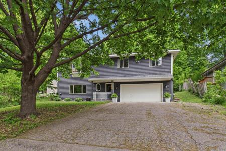 6186 Ridgewood Road