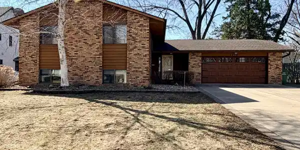 1919 Driftwood Avenue