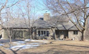 609 Scenic Drive S