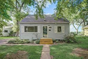 1920 Main NW