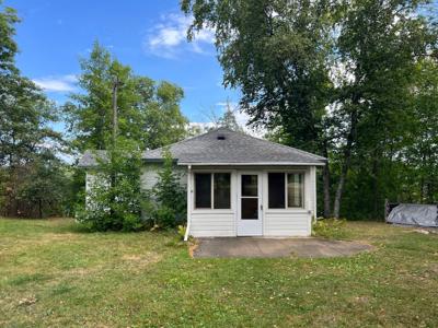 21494 County 80