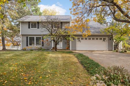 10404 105th Avenue N