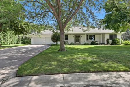617 Willers Court