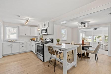 555 N Shore Drive