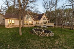 14641 Circle Pines