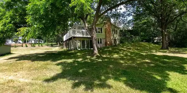 1029 Loma Linda