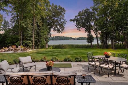 3698 Woodland Cove Parkway