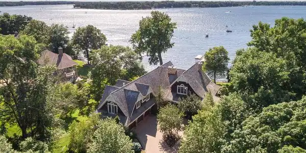 34 Peninsula Road