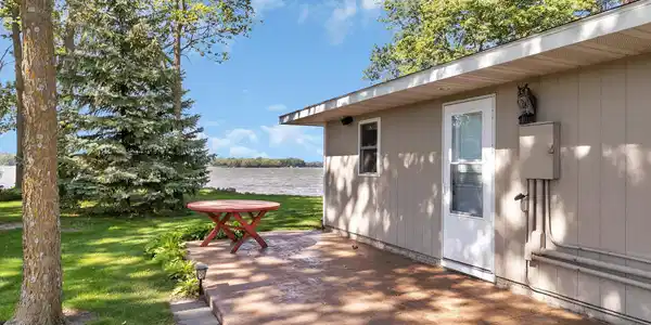 5782 165th NE