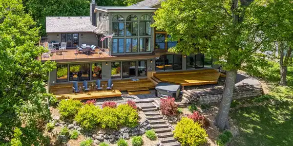 4080 Lotus Drive