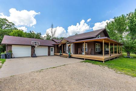 13520 W Lake Sallie Drive