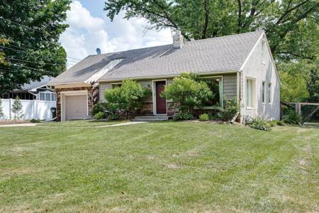 9933 Brookside