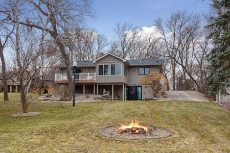 1119 Lewis SW