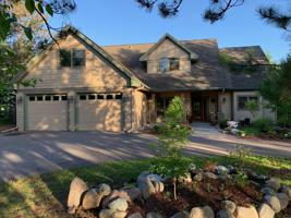 5914 Voyageurs Trail