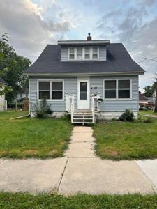 117 9th Avenue SE