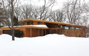 39 Edgewater