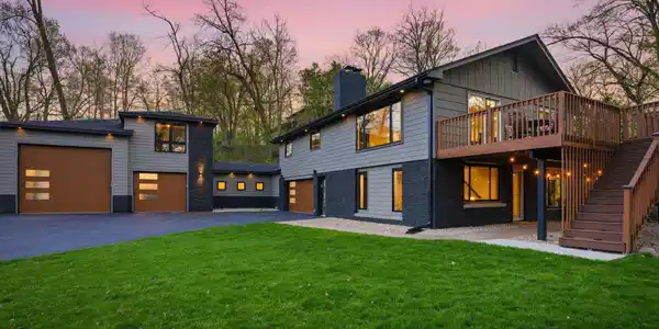 1375 Cherry Place