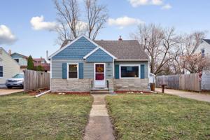 1010 10th NE
