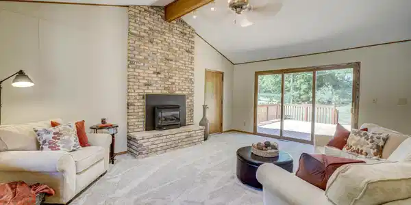 406 Birchwood