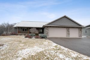 11758 272nd NW