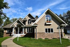 204 River NE