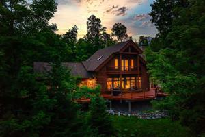 4163 Acorn Ln