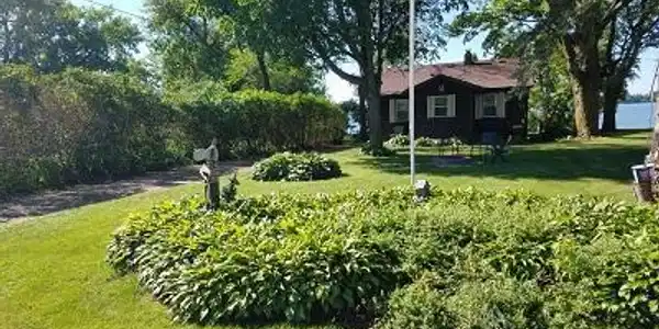 109 N Shore Drive