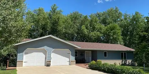 2815 Cottonwood Lake