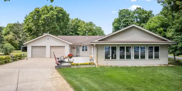 43042 Conifer